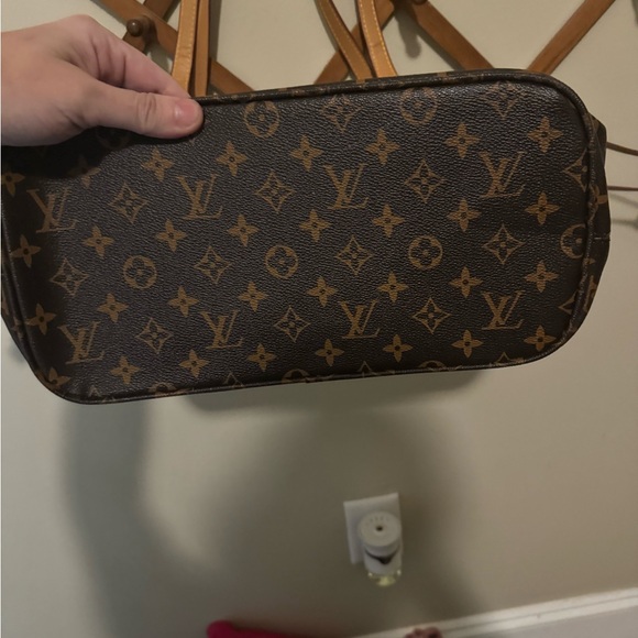 Louis Vuitton Brown Monogram Tote Bag - Picture 7 of 7